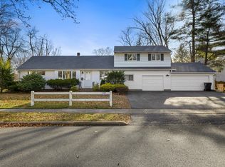 772 Arbor Rd, Paramus, NJ 07652