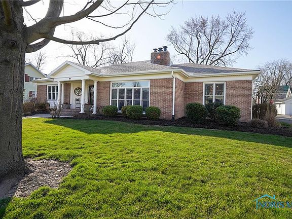 4th image of 319 Greenlawn Ave