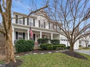 13481 Dodsworth Dr, Bristow, VA 20136