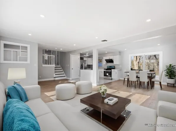 59 Farmers Avenue, Plainview, NY 11803