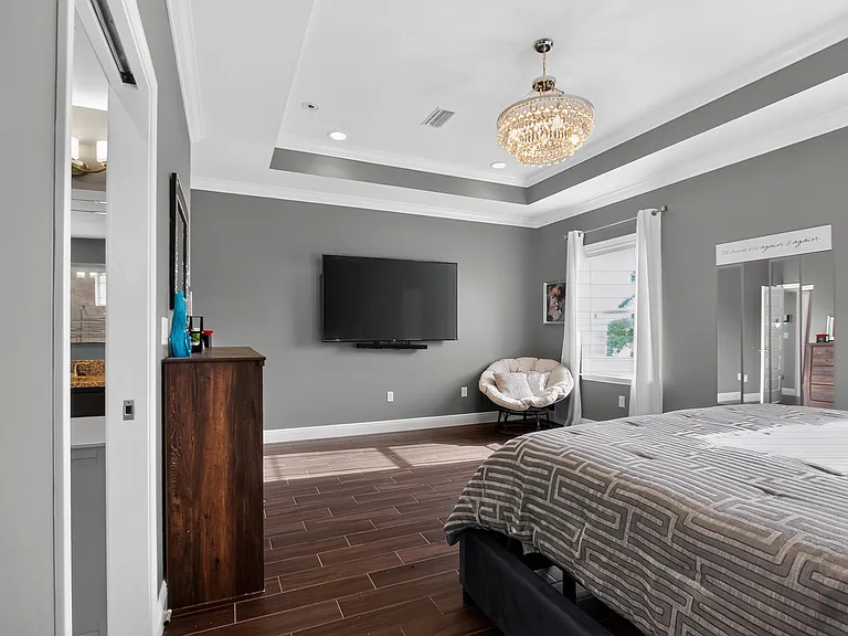 5522 Frontier Dr — Photo 36