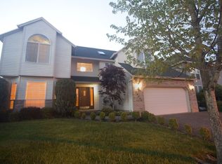 16049 NW Andalusian Way, Portland, OR 97229