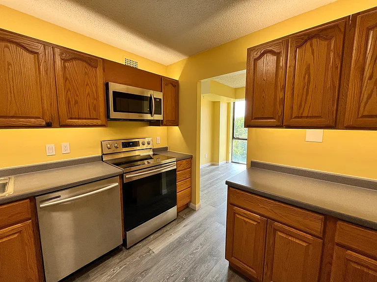 2300 Pimmit Dr #1218 — Photo 7