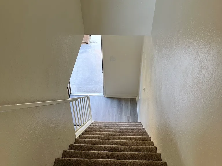 43711 Challenger Way #16 — Photo 6