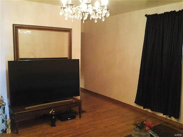 1st image of 2343 Saint Louis Ave