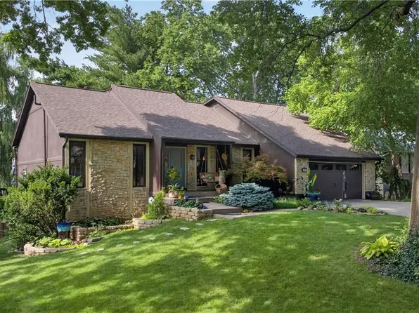 12814 W 65th St, Shawnee, KS 66216