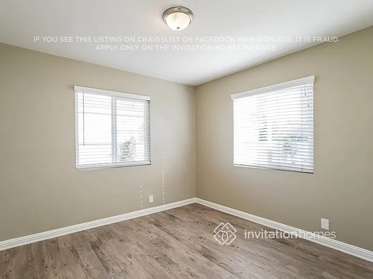 22310 Devlin Ave — Photo 9