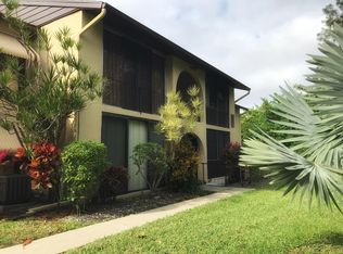 324 Pine Ridge Cir APT B-2, Greenacres, FL 33463