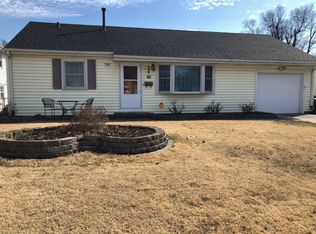 49 Ridge Lane Dr, Decatur, IL 62521