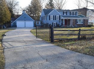 9337 Normandy Ave, Morton Grove, IL 60053