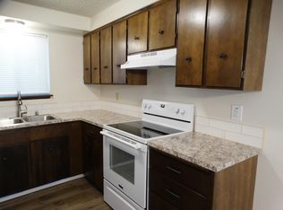 204 W 21st Ave, Kennewick, WA 99337