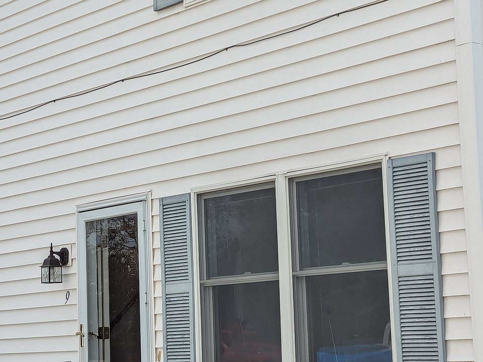 2nd image of 326 N Findlay Pike #9