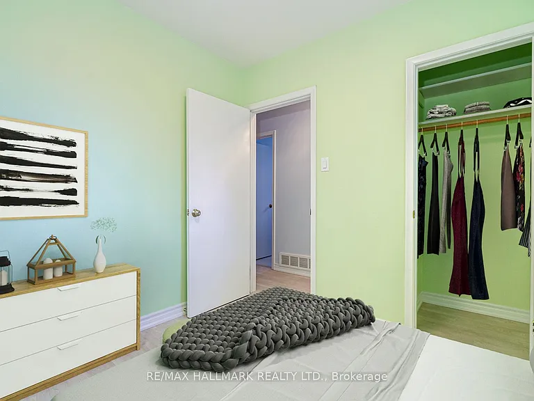 38 Osborne Ave — Photo 12