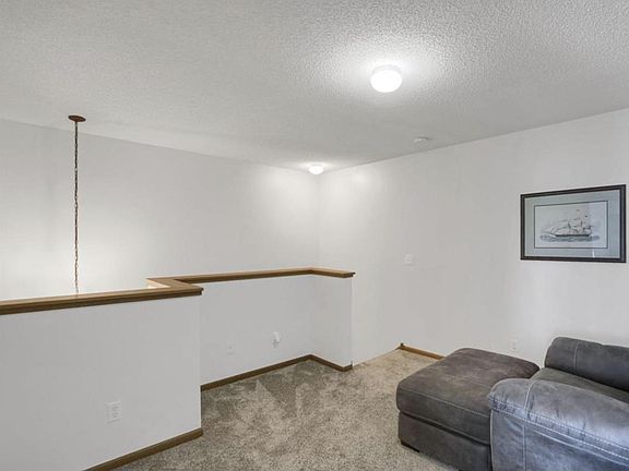 5th image of 1819 Pintail Ave