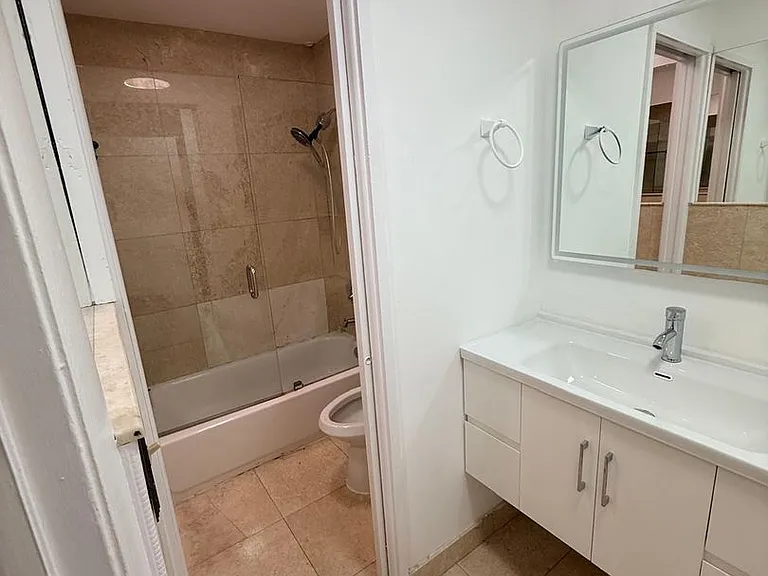 771 NE 199th St #206 — Photo 10