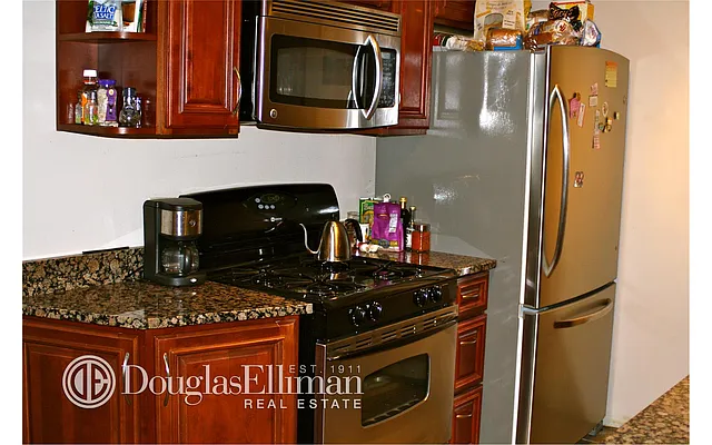 Rented by Douglas Elliman | media 4