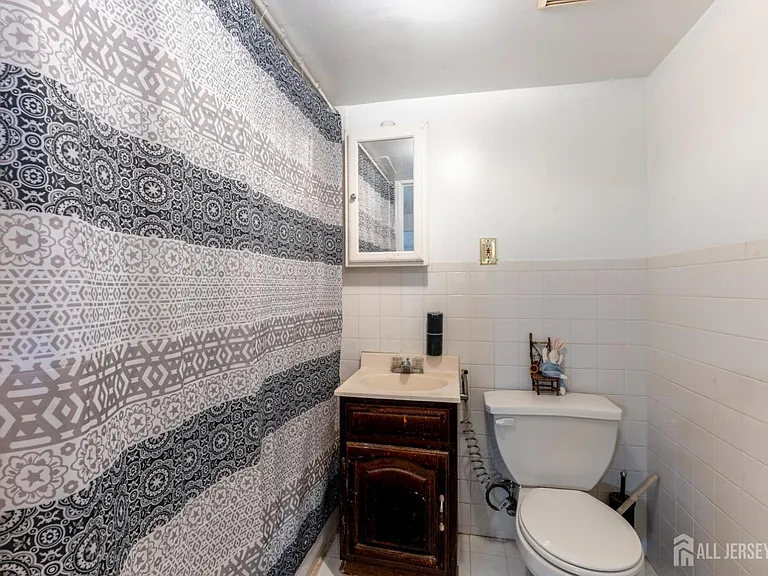 22 Foley Ave — Photo 27