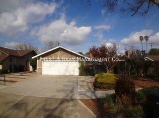 3241 Oak Grove Rd, Los Alamitos, CA 90720