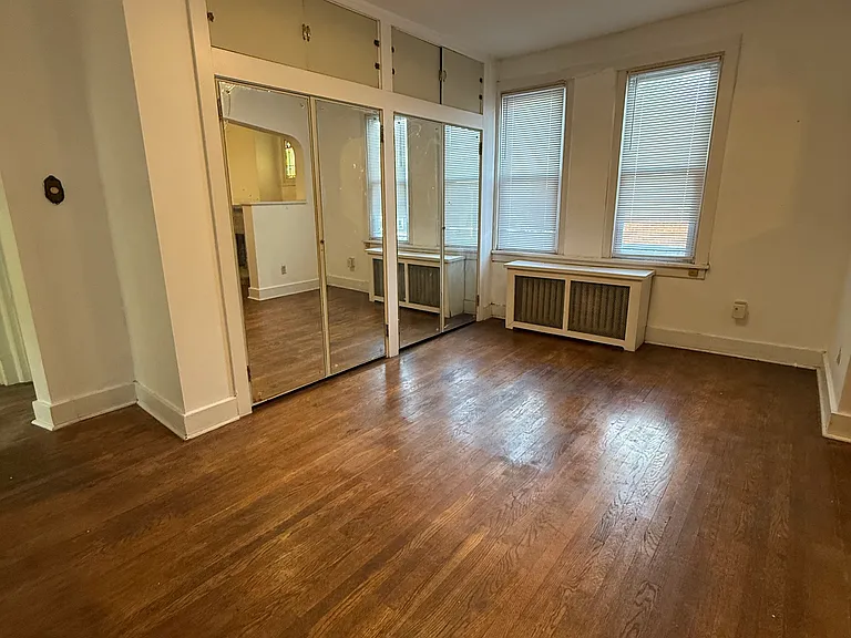512 Halsey Ave #3 — Photo 3