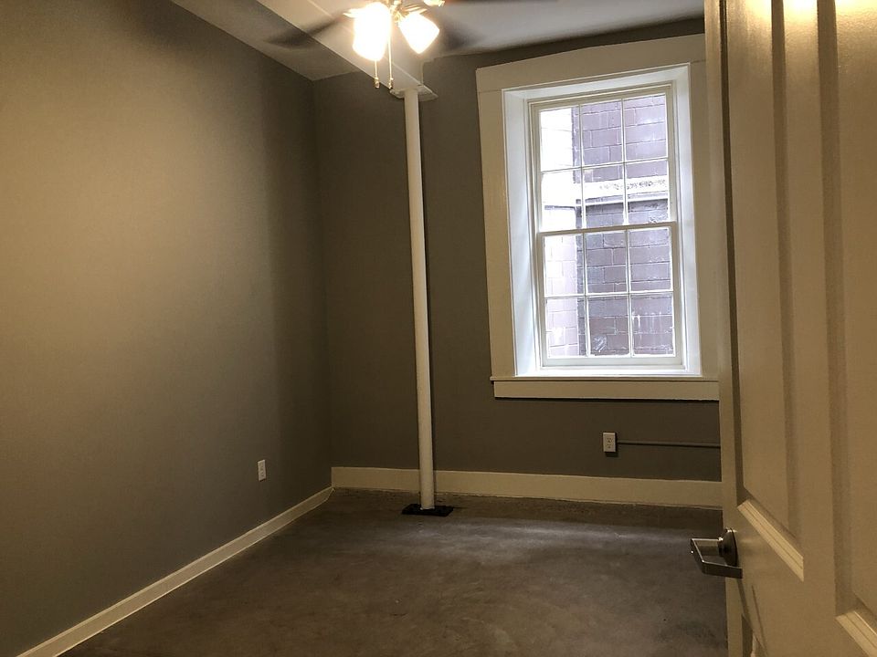 1st image of 419-423 Brady St #3