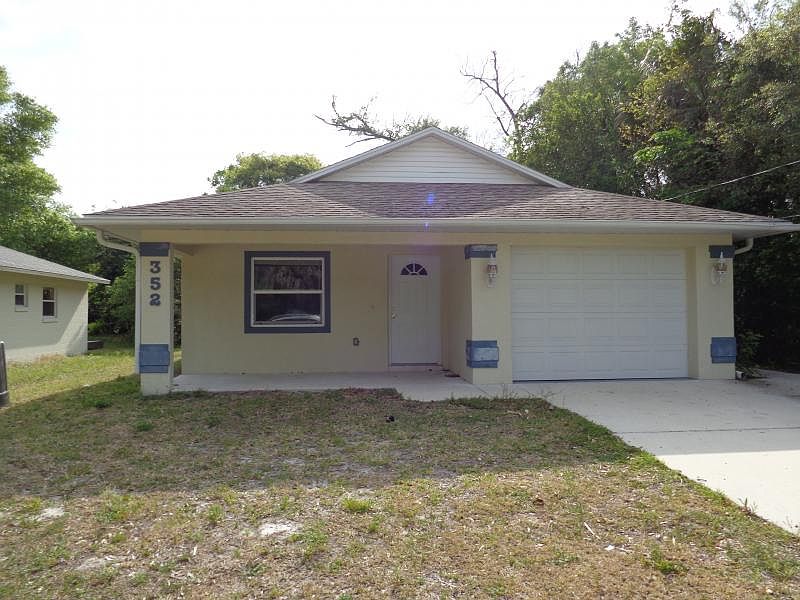 1st image of 352 Palm St