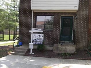 312 Sanderson Dr, Sterling, VA 20164