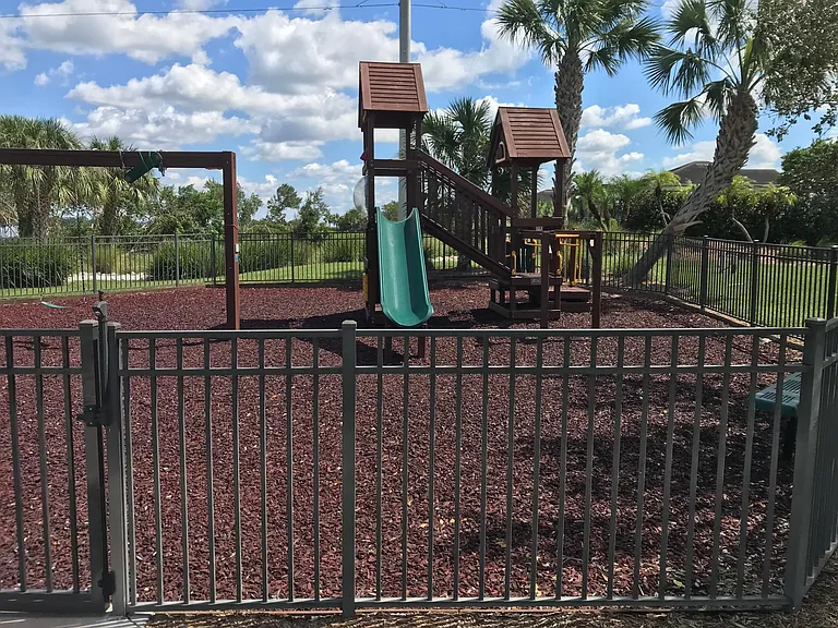 850 Tidewater Shores Loop #305 — Photo 7