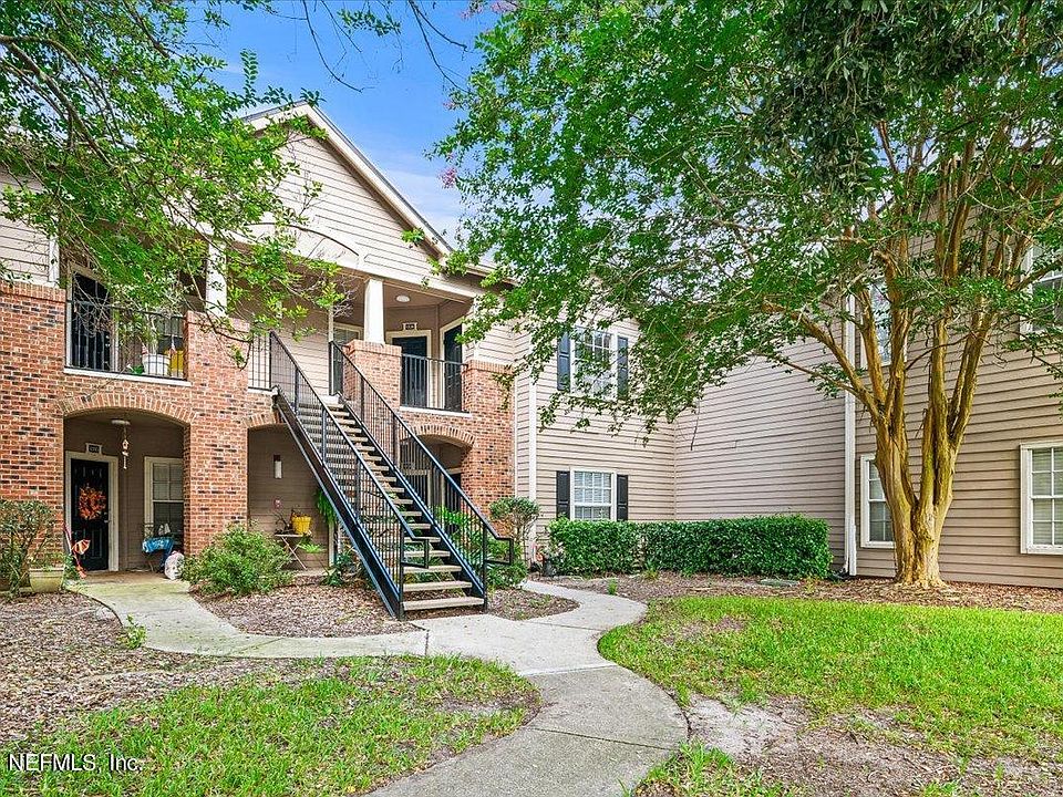 1st image of 10000 GATE Parkway N #1326