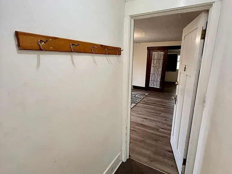 627 Prospect Ave — Photo 5