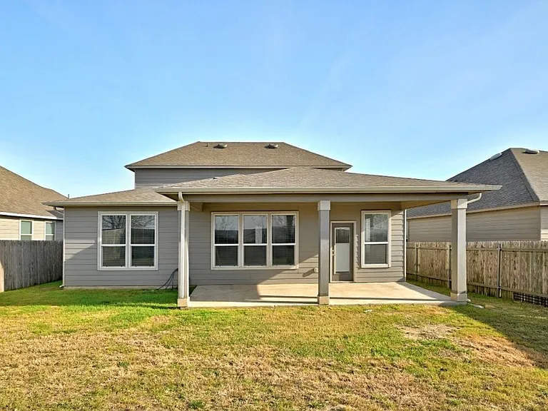 112 W Point Way — Photo 8