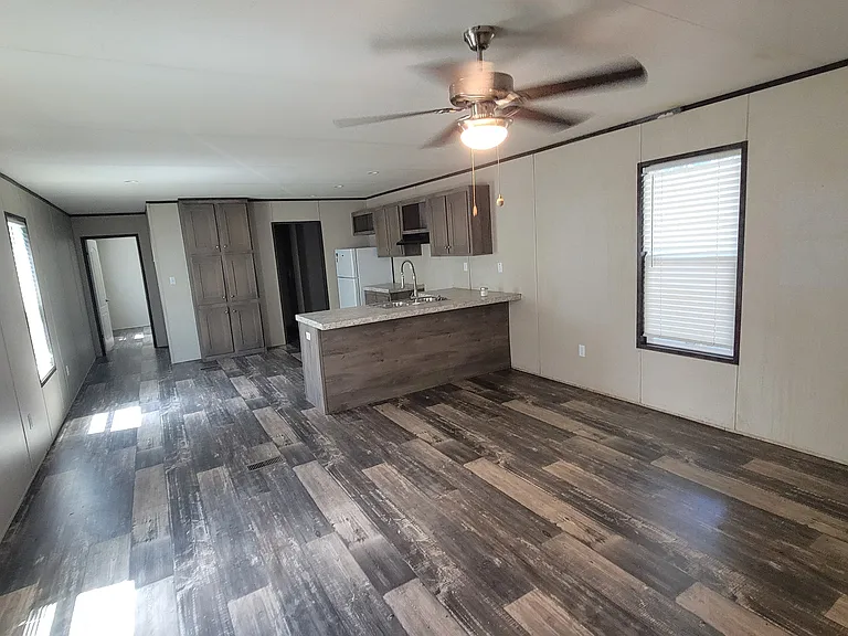 4214 Tejas Trl — Photo 3