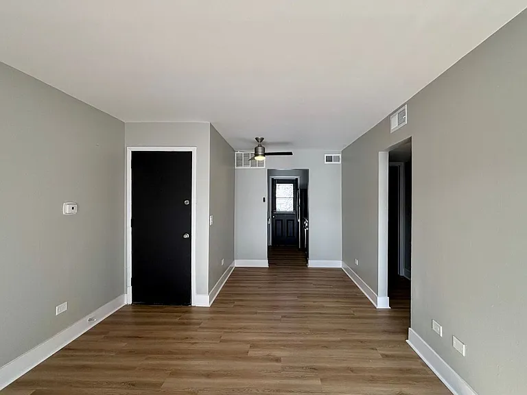Orchard Hills Apartments — Photo 33