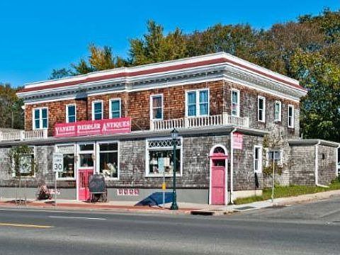 1st image of 1038 New York Ave