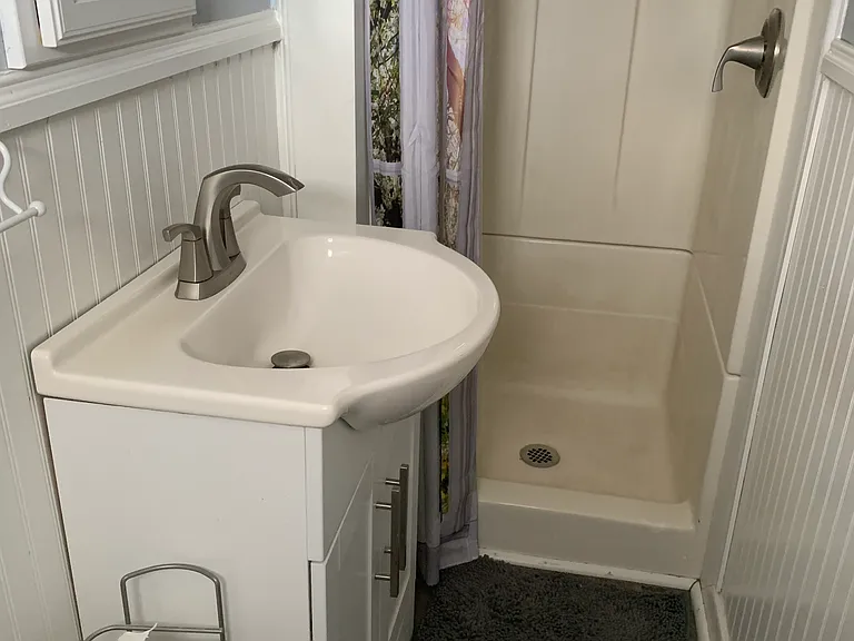 93 Lakeside Ave — Photo 8