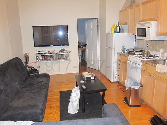 Rented by Chartwell Forest Hills Realty | media 28