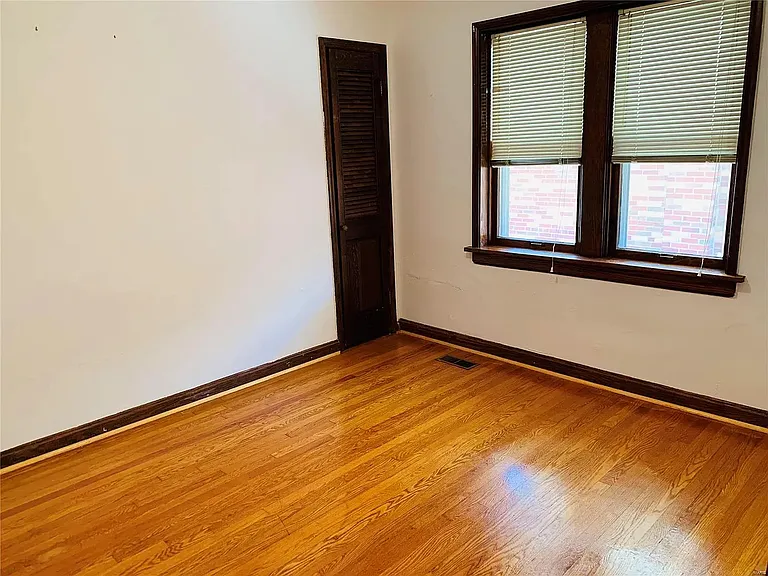 9043 Kathleen Ave — Photo 18