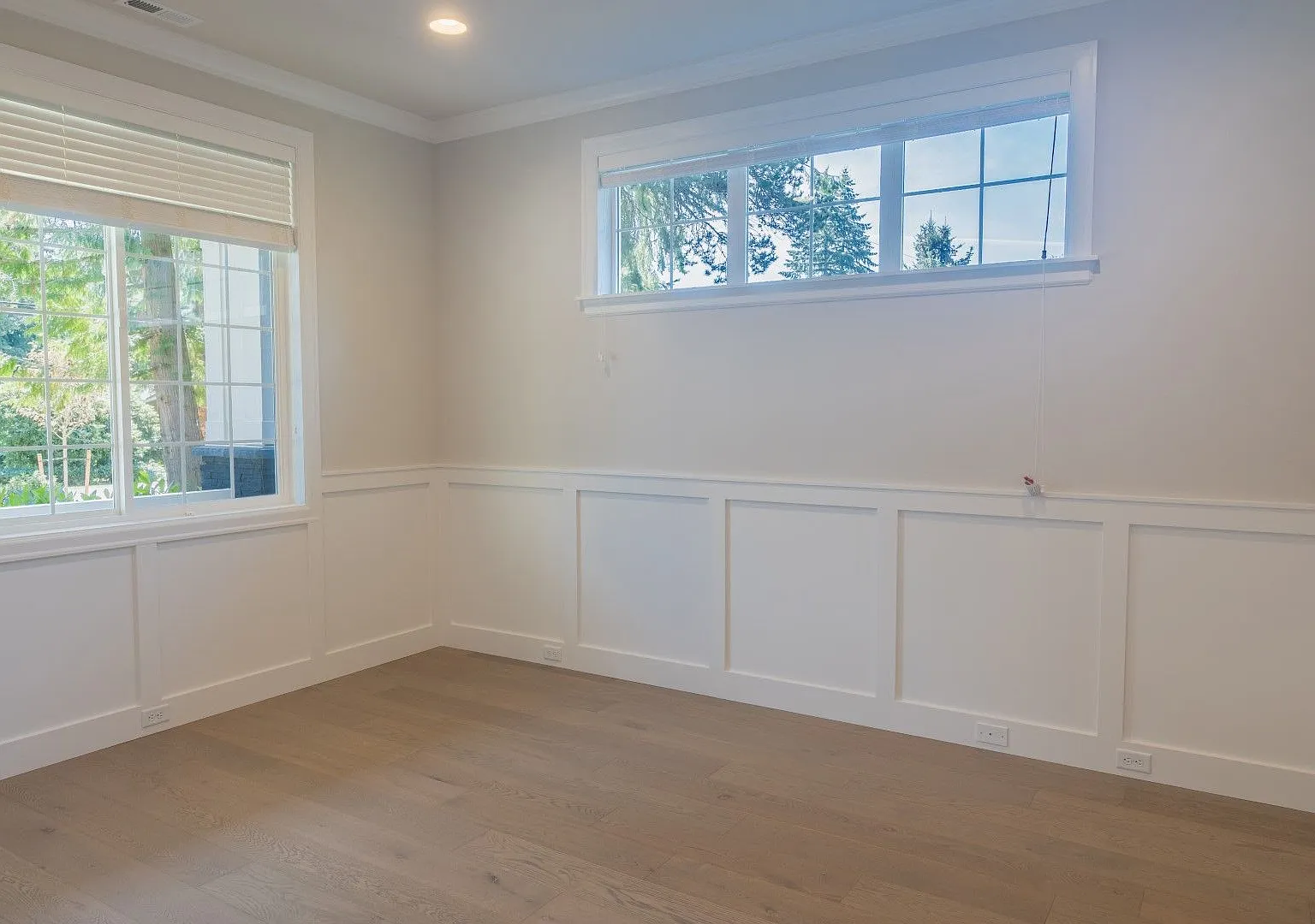 5Bd/4.25Ba Kirkland Home — Photo 4
