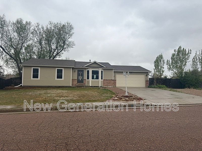 1st image of 9525 Aspen Grove Way
