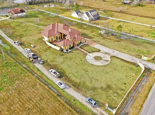 11824 Country Side Dr, Rosharon, TX 77583