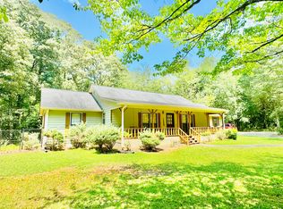 108 Leylor Ln, Senoia, GA 30276