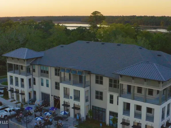 2501 Bienville Blvd #134, Ocean Springs, MS 39564