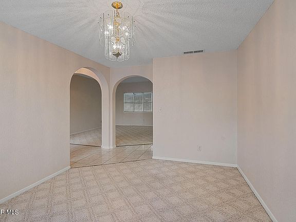 4th image of 2117 Beach Front Dr