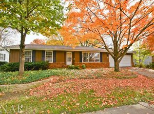 216 Foster Dr, Normal, IL 61761