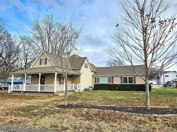 628 N Park St, Marissa, IL 62257