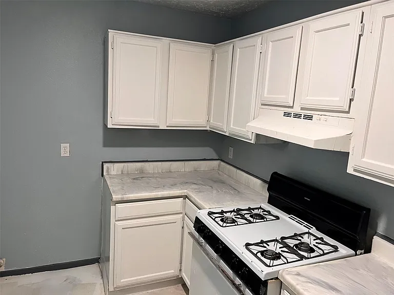16631 Gold Ridge Ln — Photo 4