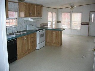 4th image of 3654 Hardeewood Dr