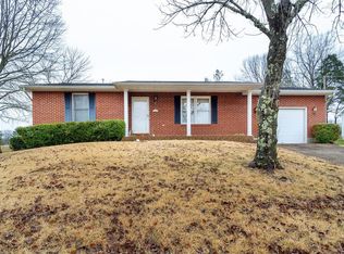 12763 Tall Pine Dr, Sainte Genevieve, MO 63670