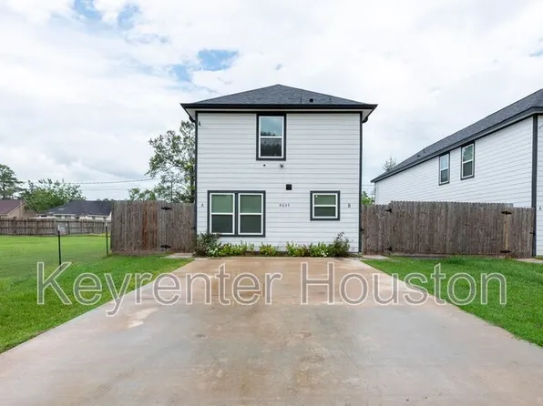 8635 Sunderland Rd #A, Houston, TX 77028