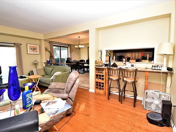 2nd image of 39 Greate Bay Dr #39