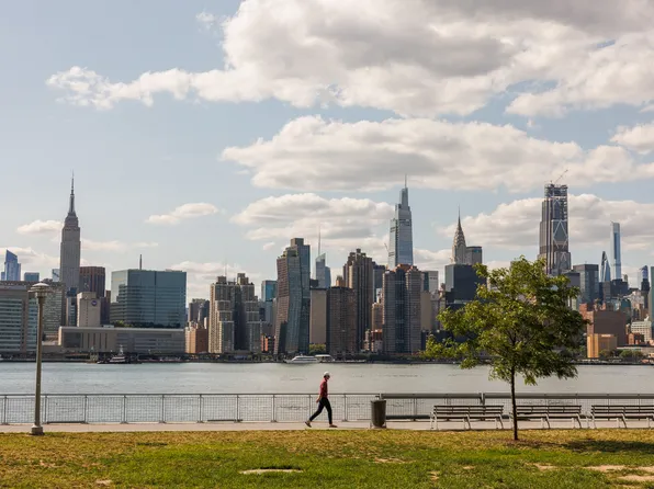 75 Dupont Street image 29 of 31